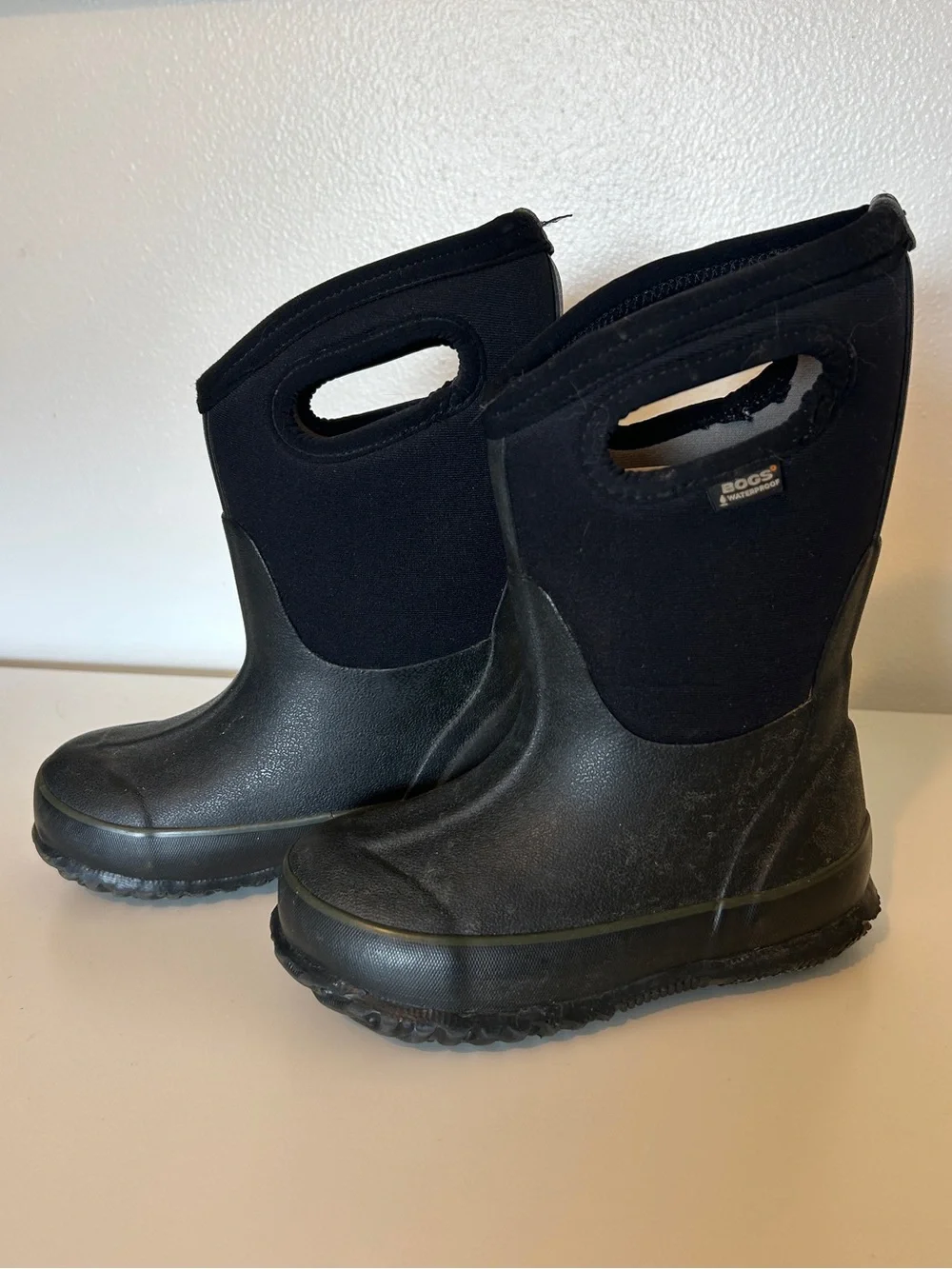 Classic High Kids Bogs Waterproof Boots Size 9